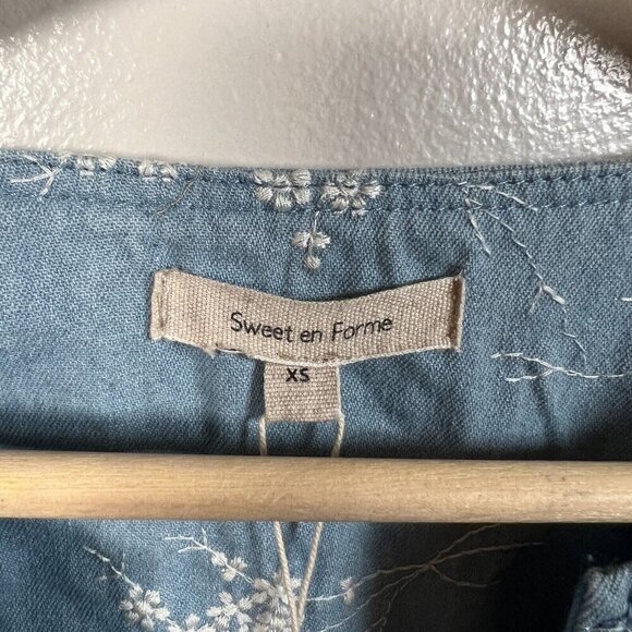 Sweet En Forme Embroidered Ruffle Mini Dress Size XS Denim Floral Feminine - Picture 4 of 12